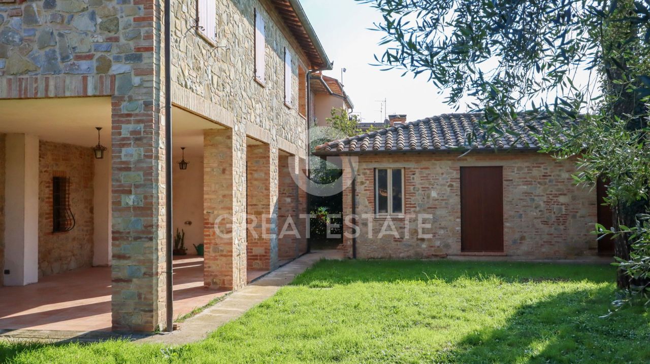 Дом в Кастильоне-дель-Лаго, Италия, 382 м² - фото 5