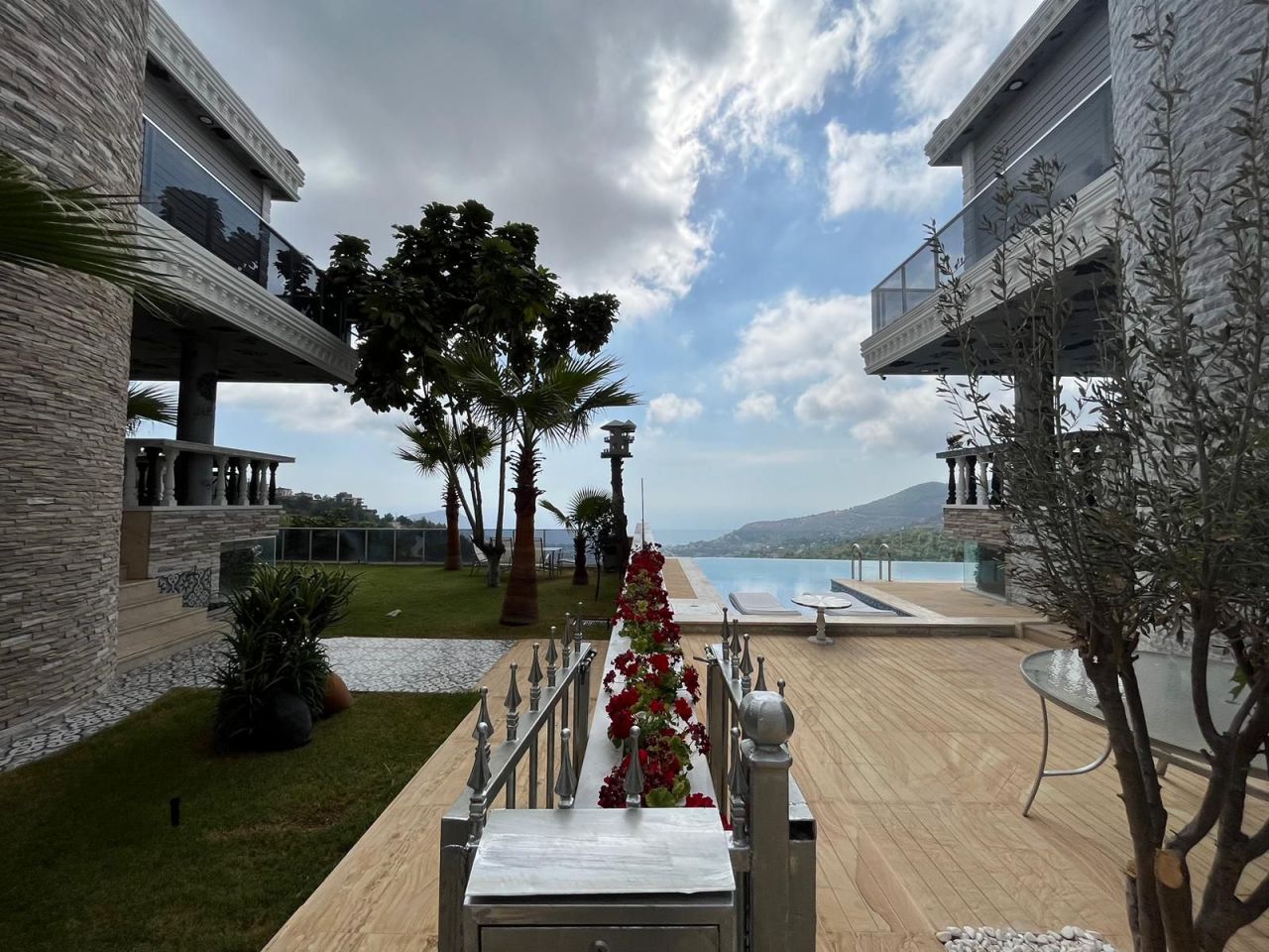 Вилла в Алании, Турция, 250 м² - фото 2