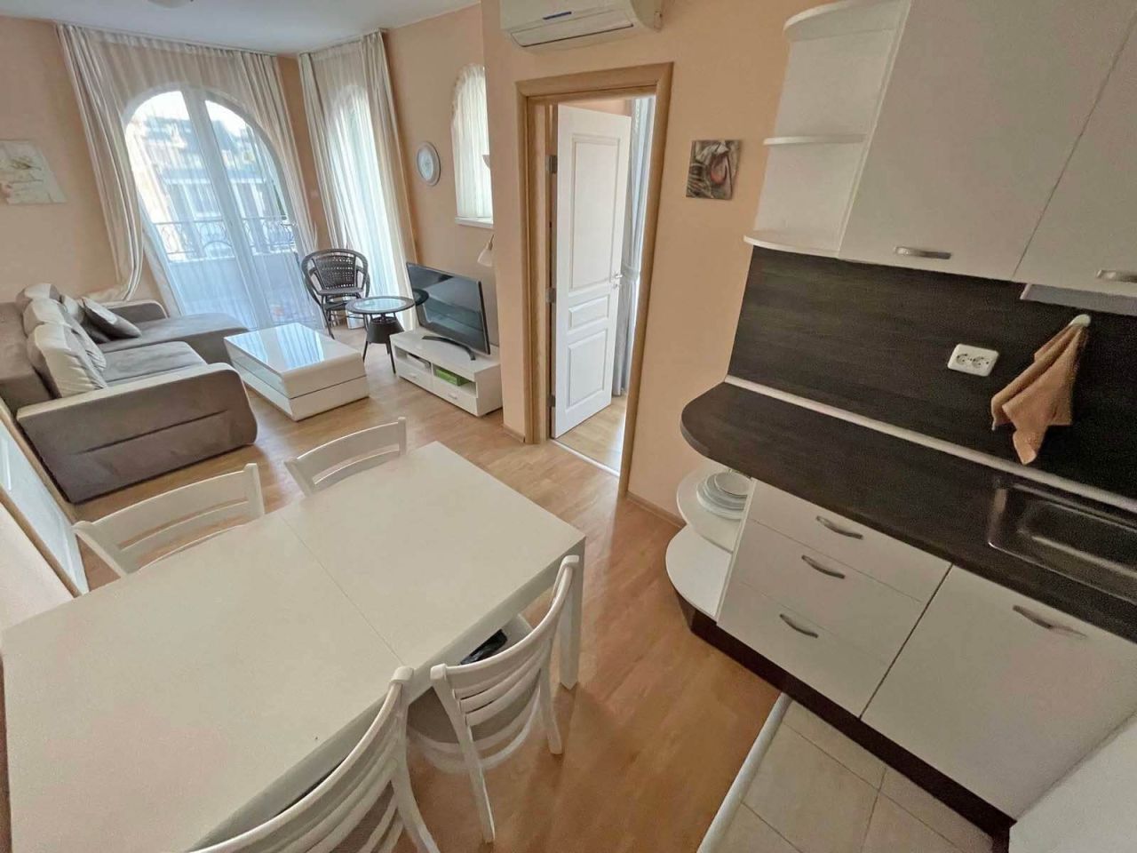 Квартира на Солнечном берегу, Болгария, 76 м² - фото 1