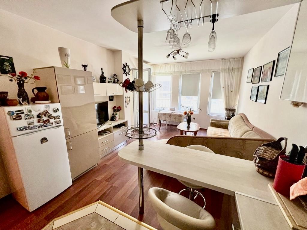 Квартира в Поморие, Болгария, 65 м² - фото 2