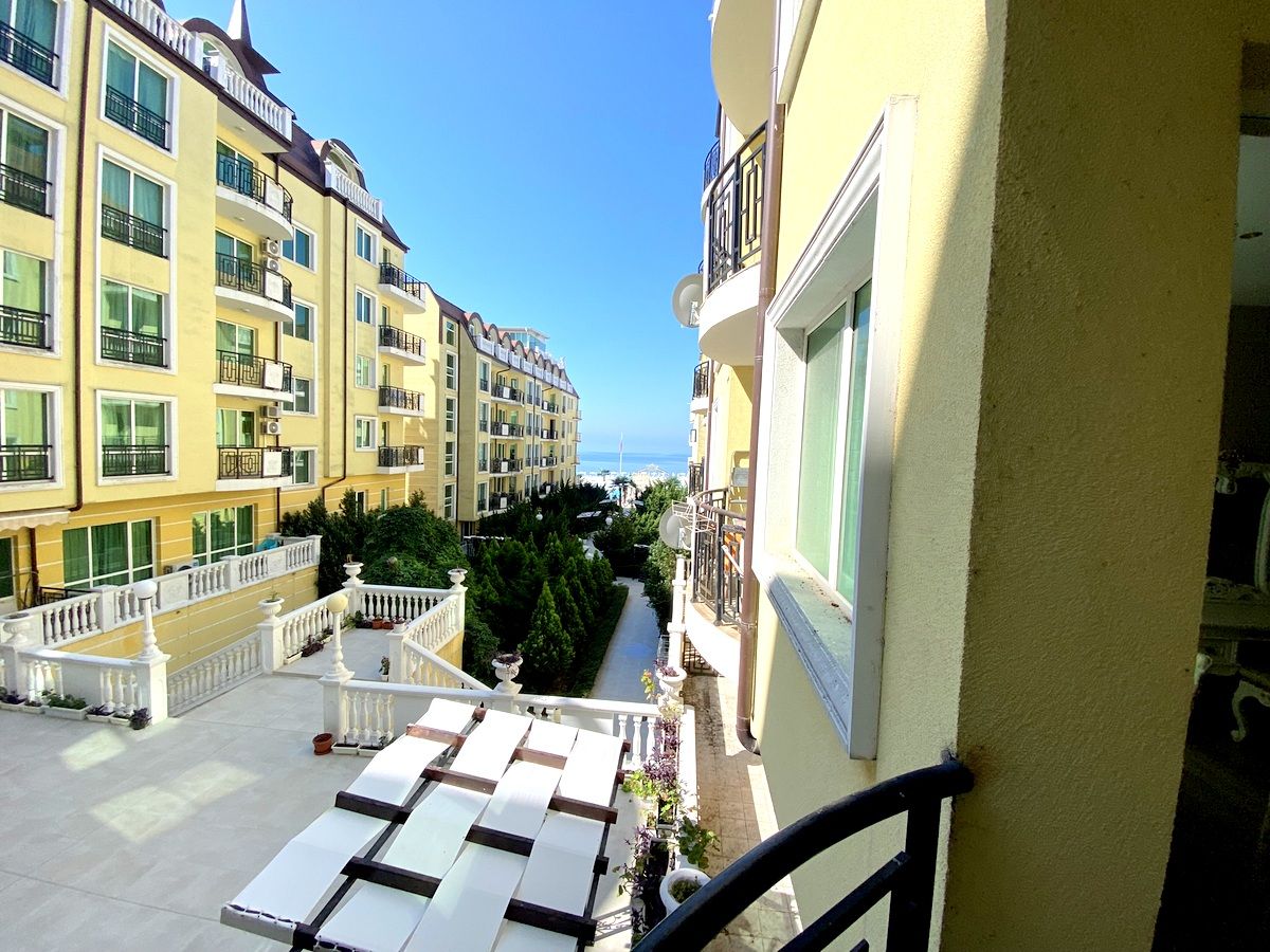 Квартира в Елените, Болгария, 40 м² - фото 2