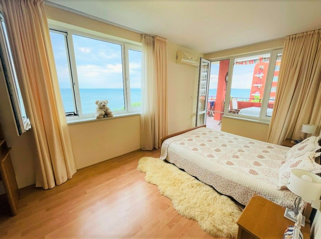 Квартира в Бургасе, Болгария, 111 м² - фото 2