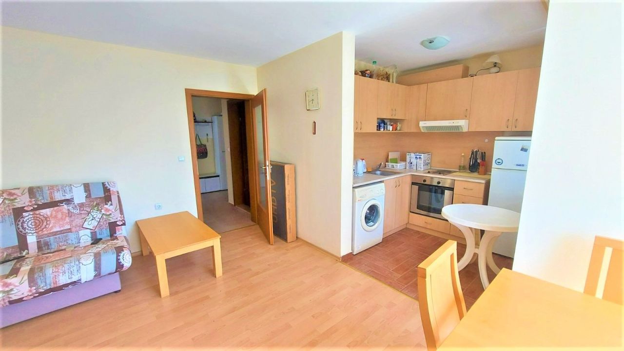 Квартира в Бургасе, Болгария, 69 м² - фото 4