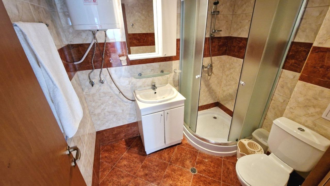 Квартира в Елените, Болгария, 98 м² - фото 5