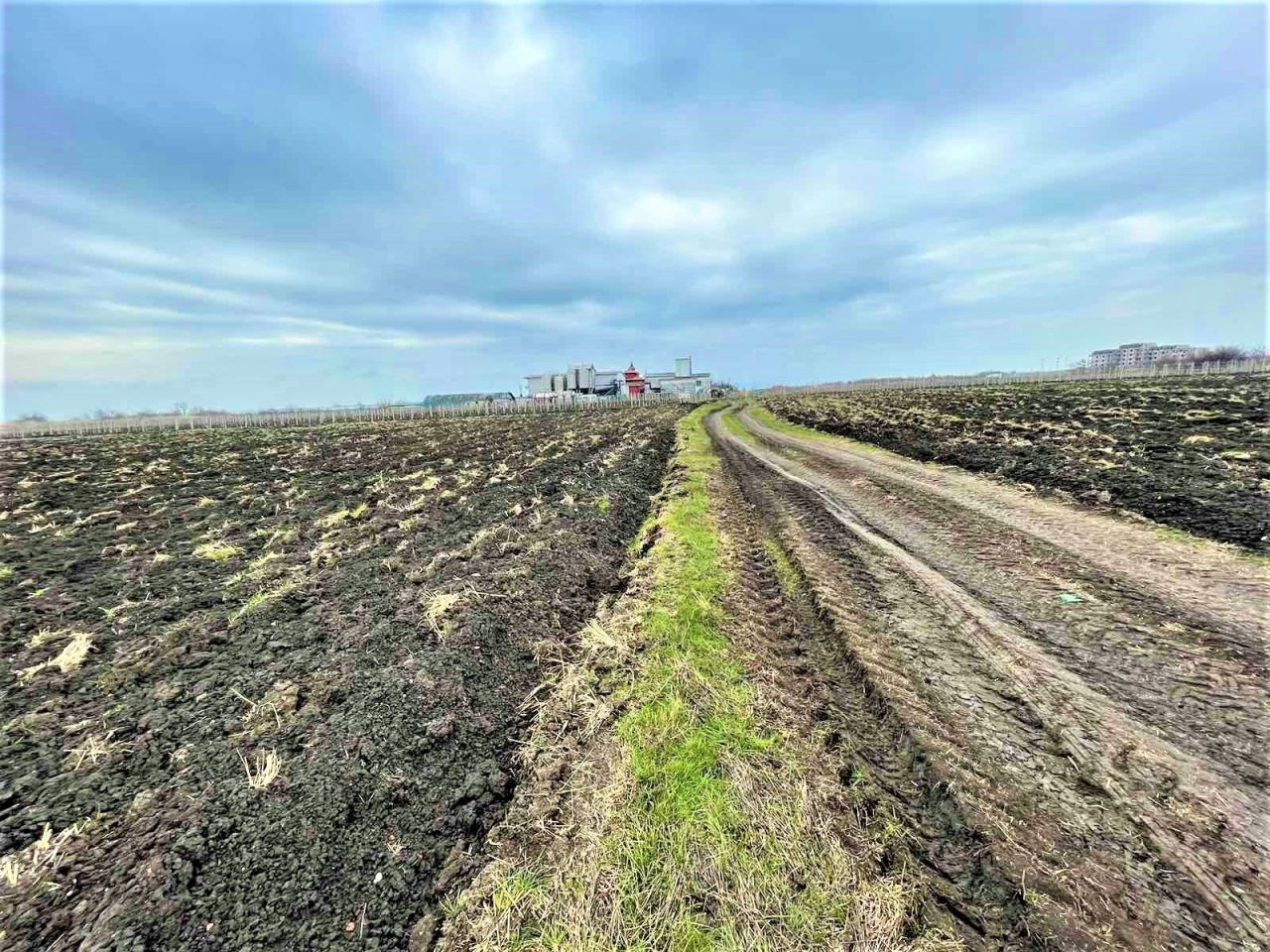 Земля в Поморие, Болгария, 1 900 м² - фото 5
