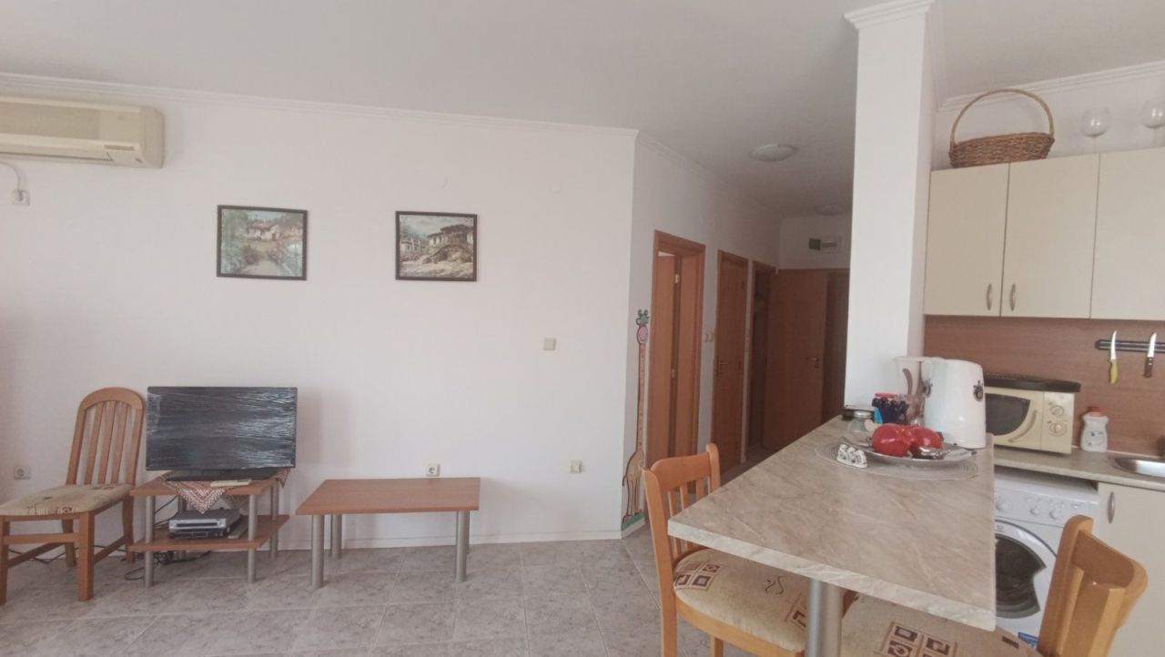 Квартира в Бургасе, Болгария, 92 м² - фото 6