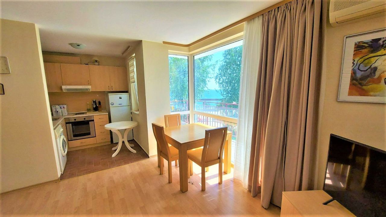 Квартира в Бургасе, Болгария, 69 м² - фото 6