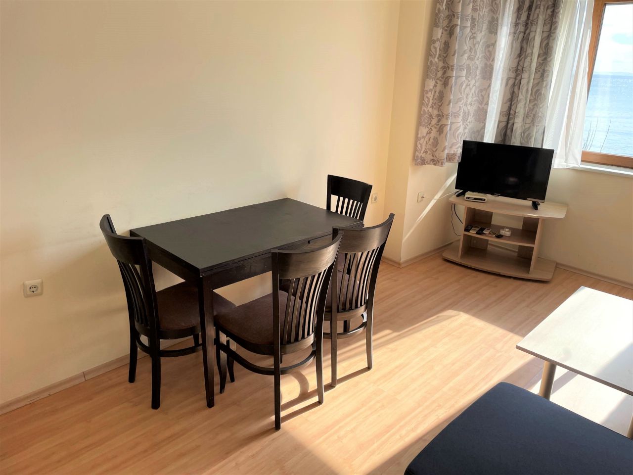 Квартира в Елените, Болгария, 75 м² - фото 7