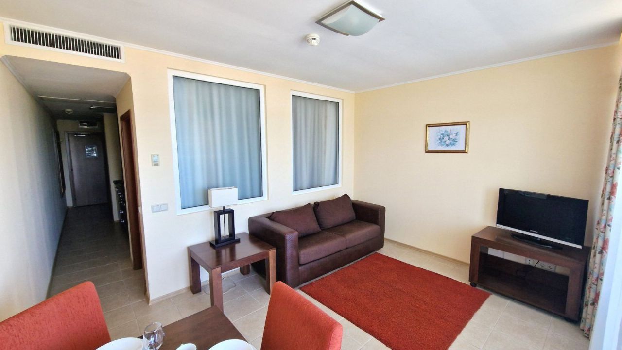 Квартира в Поморие, Болгария, 65 м² - фото 8