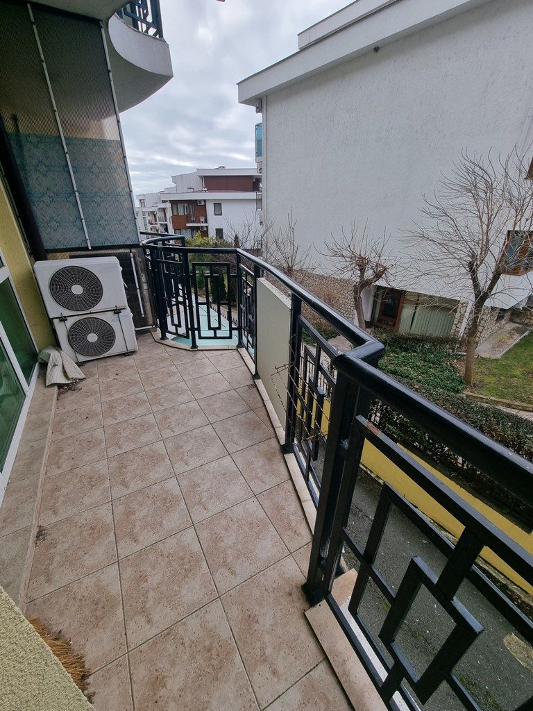 Квартира в Елените, Болгария, 64 м² - фото 9