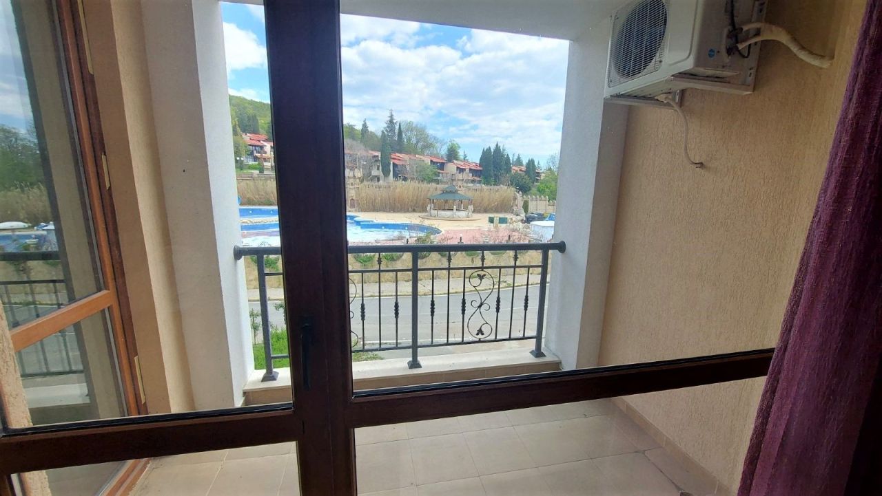 Квартира в Елените, Болгария, 54 м² - фото 9