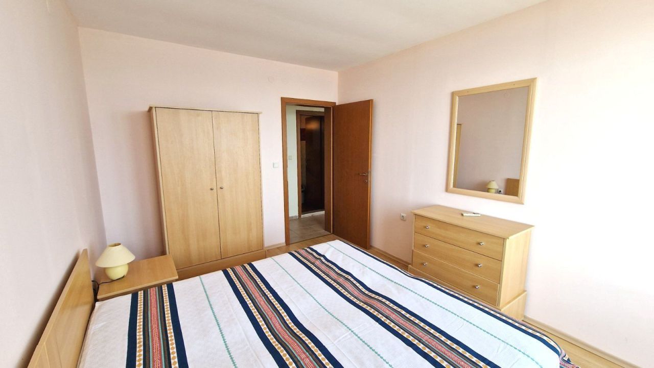 Квартира в Елените, Болгария, 98 м² - фото 11