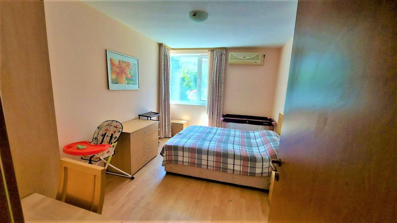 Квартира в Бургасе, Болгария, 69 м² - фото 11