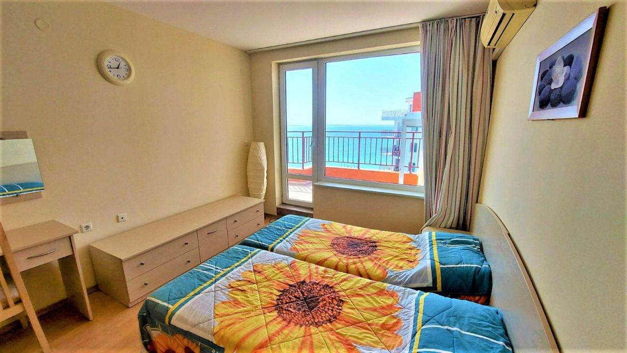 Квартира в Бургасе, Болгария, 72 м² - фото 11