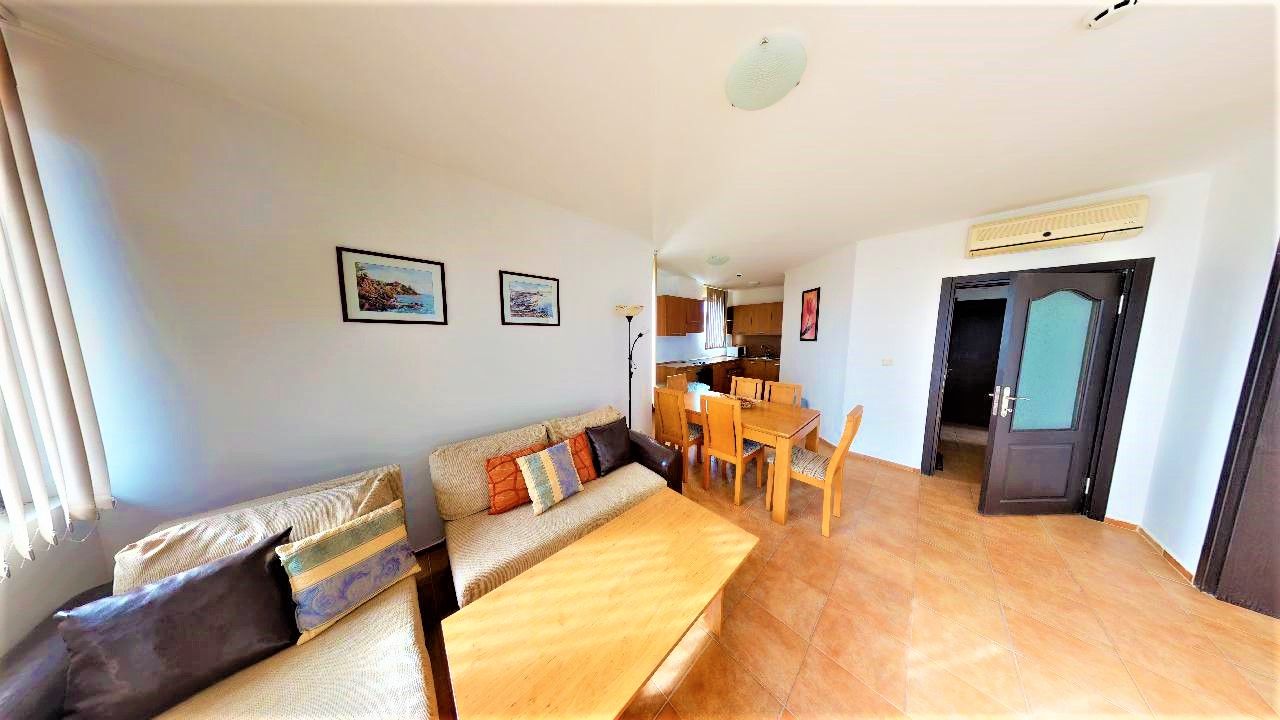 Квартира в Бургасе, Болгария, 94 м² - фото 11