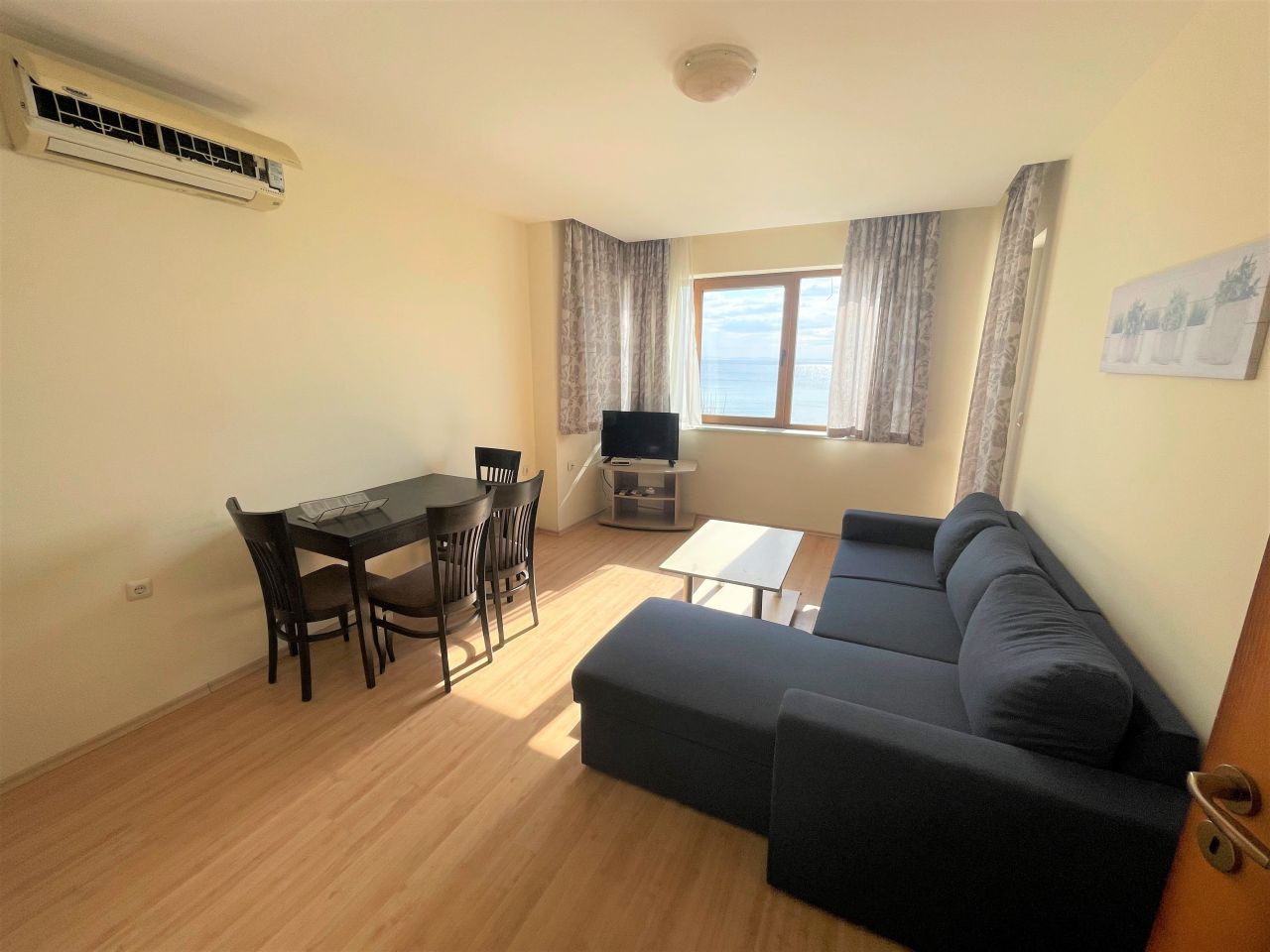 Квартира в Елените, Болгария, 75 м² - фото 13