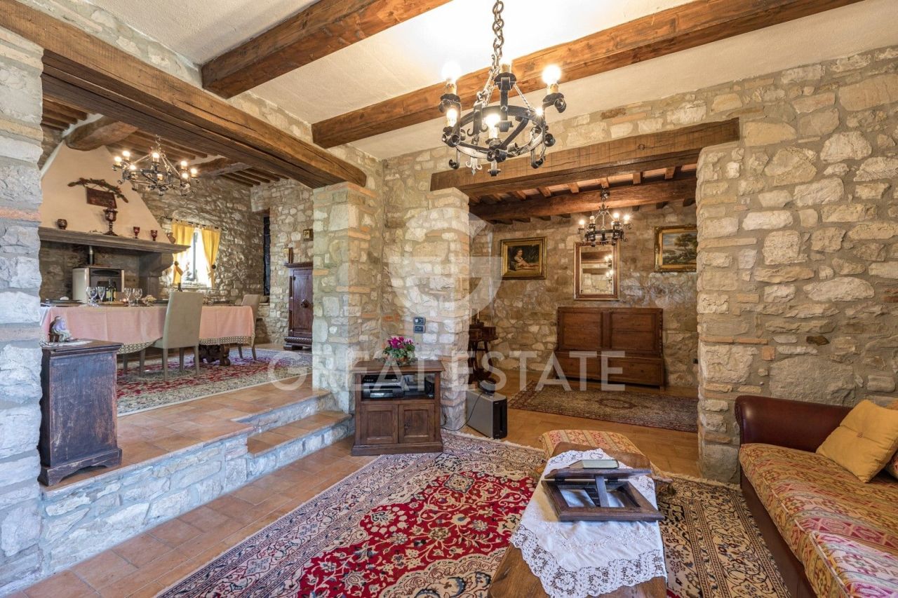 Дом в Тоди, Италия, 811.85 м² - фото 13