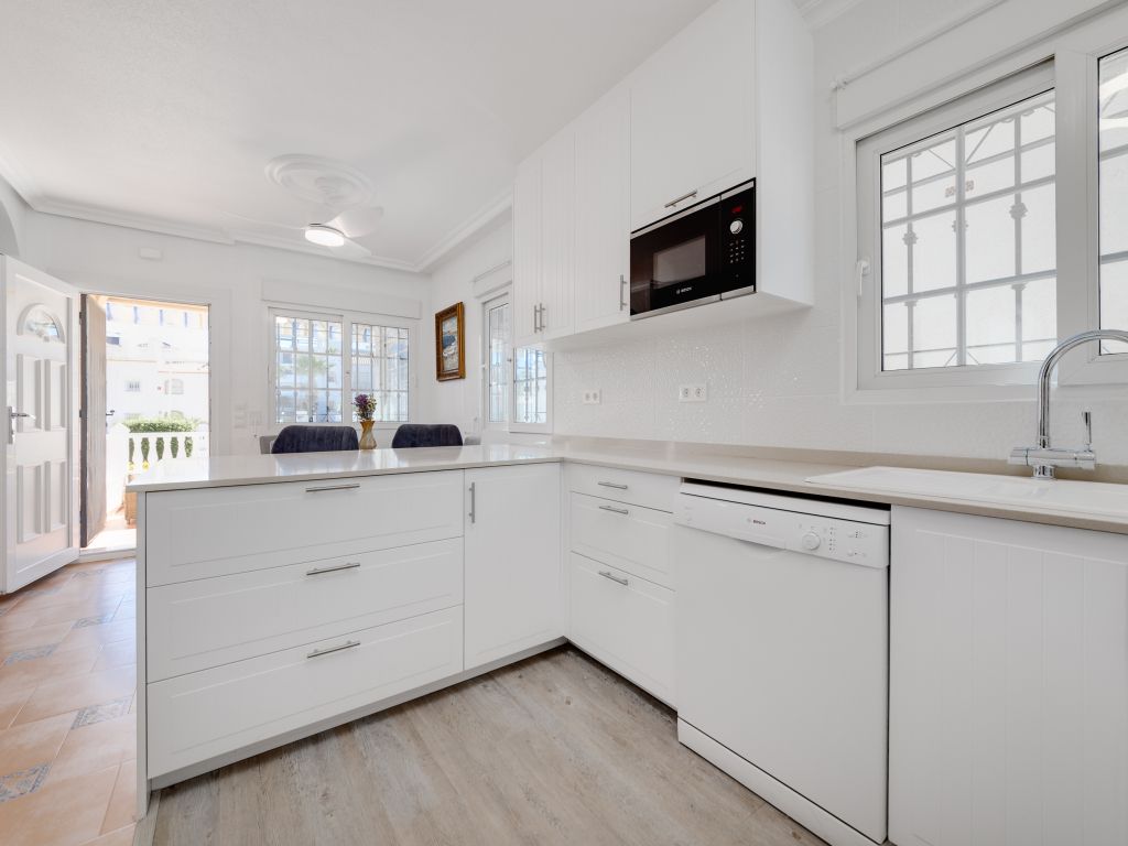 Дом в Ориуэла Коста, Испания, 122 м² - фото 2