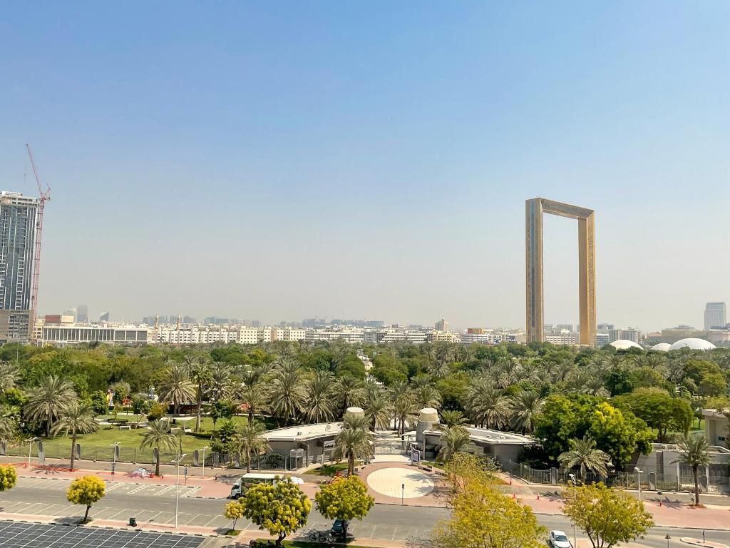 Земля в Дубае, ОАЭ, 237 388 м² - фото 6