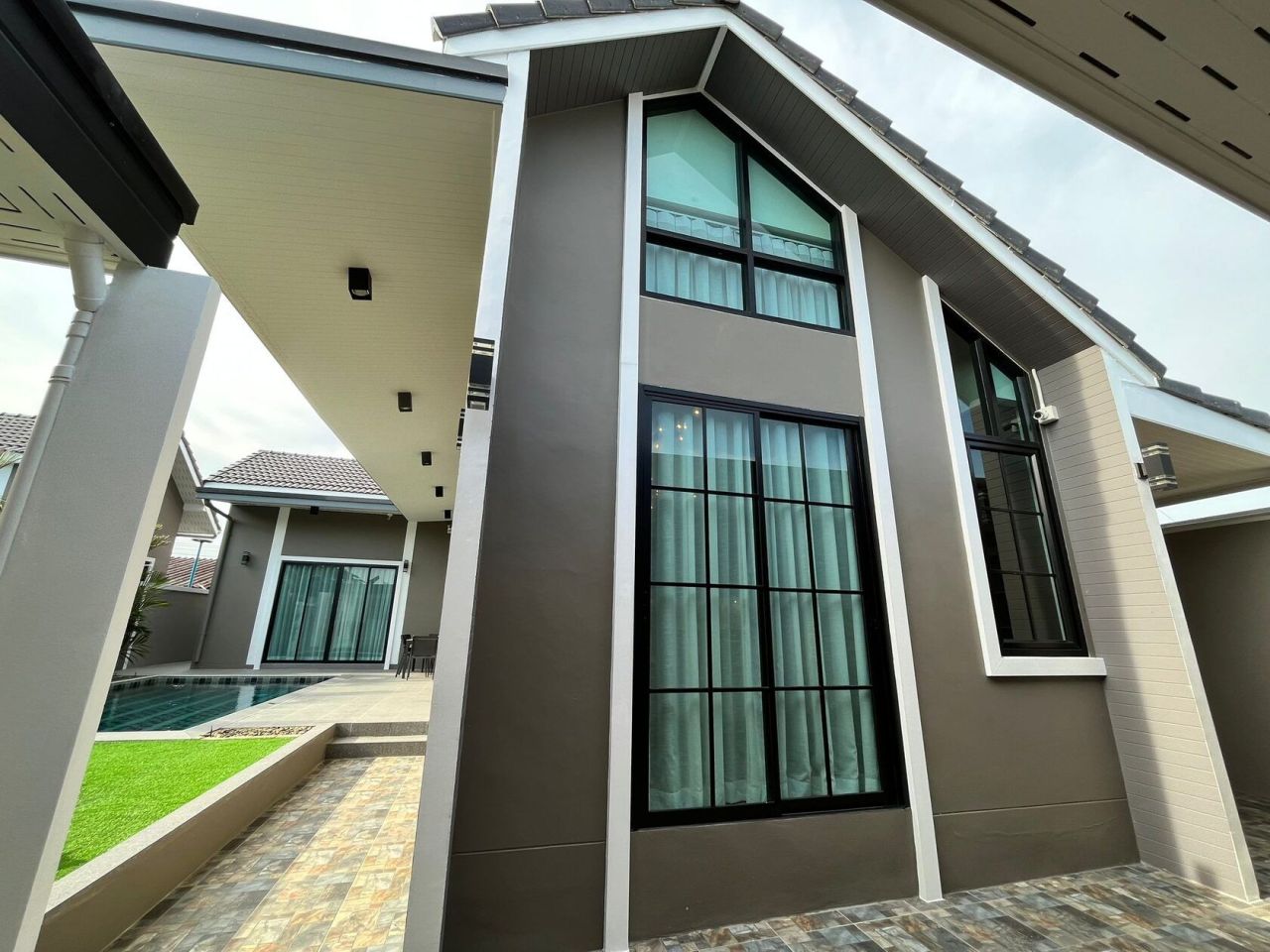 Вилла в Паттайе, Таиланд, 332 м² - фото 4