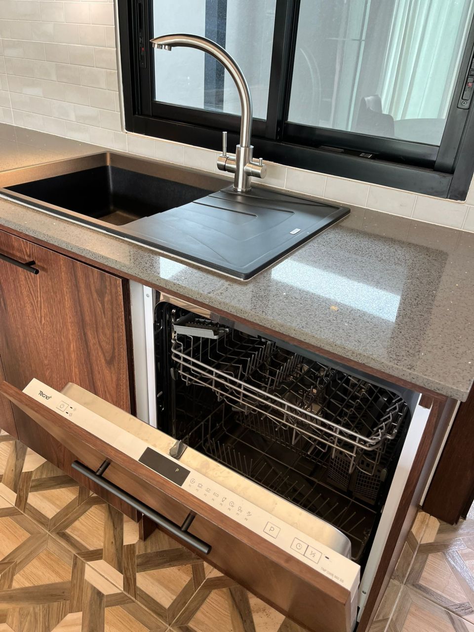 Вилла в Паттайе, Таиланд, 332 м² - фото 12