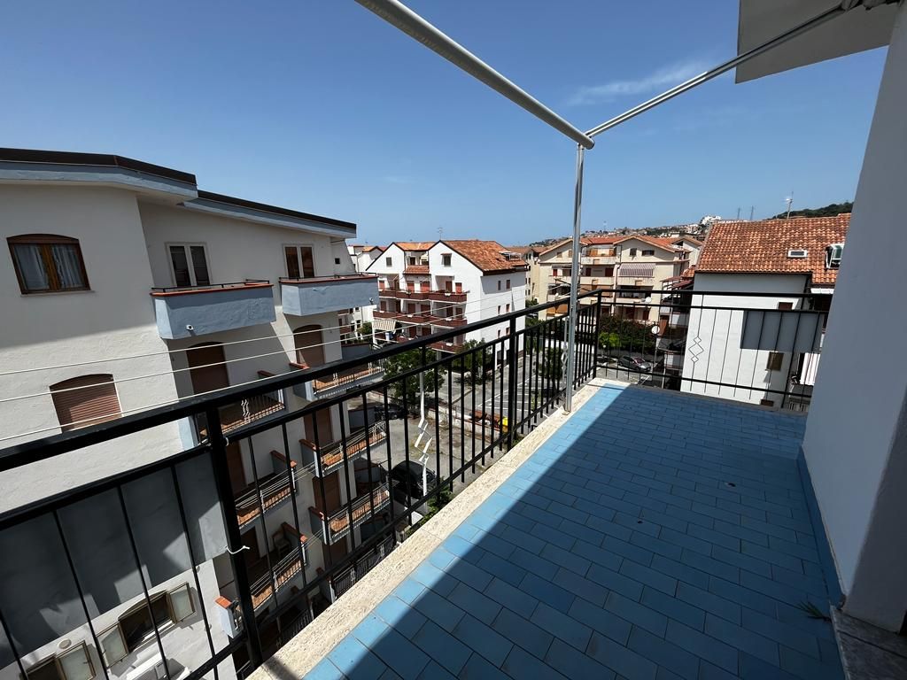 Квартира в Скалее, Италия, 52 м² - фото 11