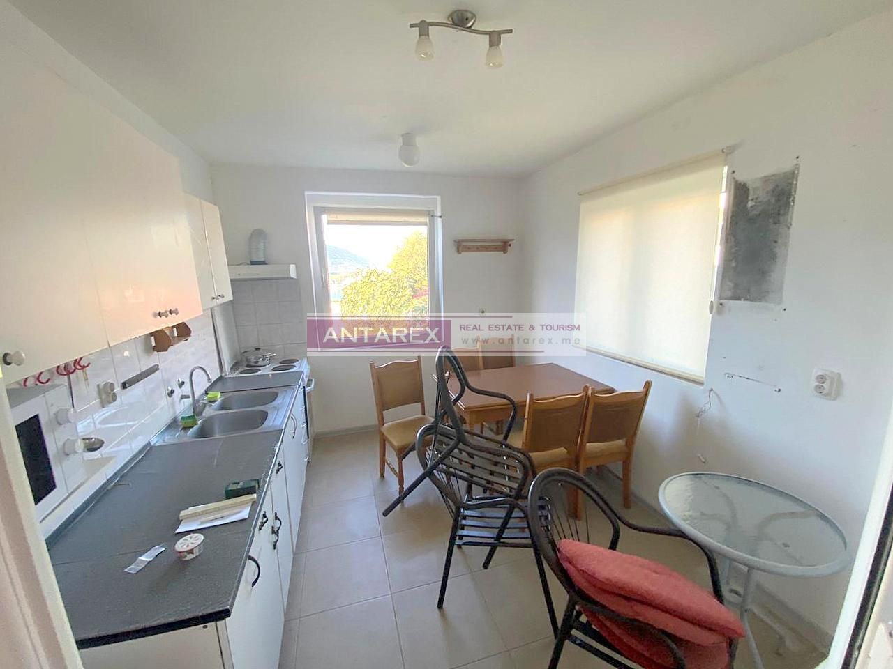 Апартаменты в Херцег-Нови, Черногория, 70 м² - фото 2