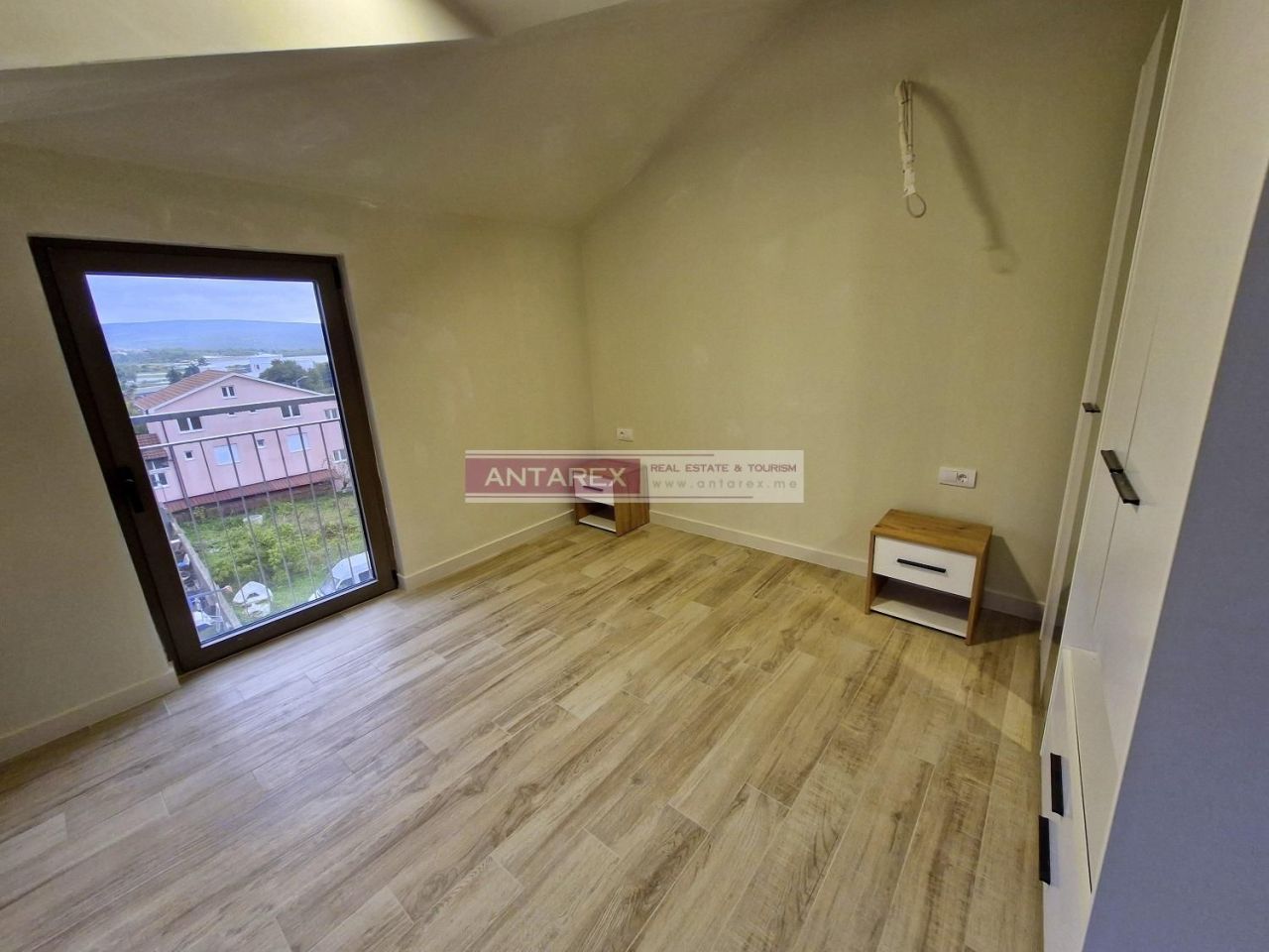 Апартаменты в Тивате, Черногория, 90 м² - фото 12