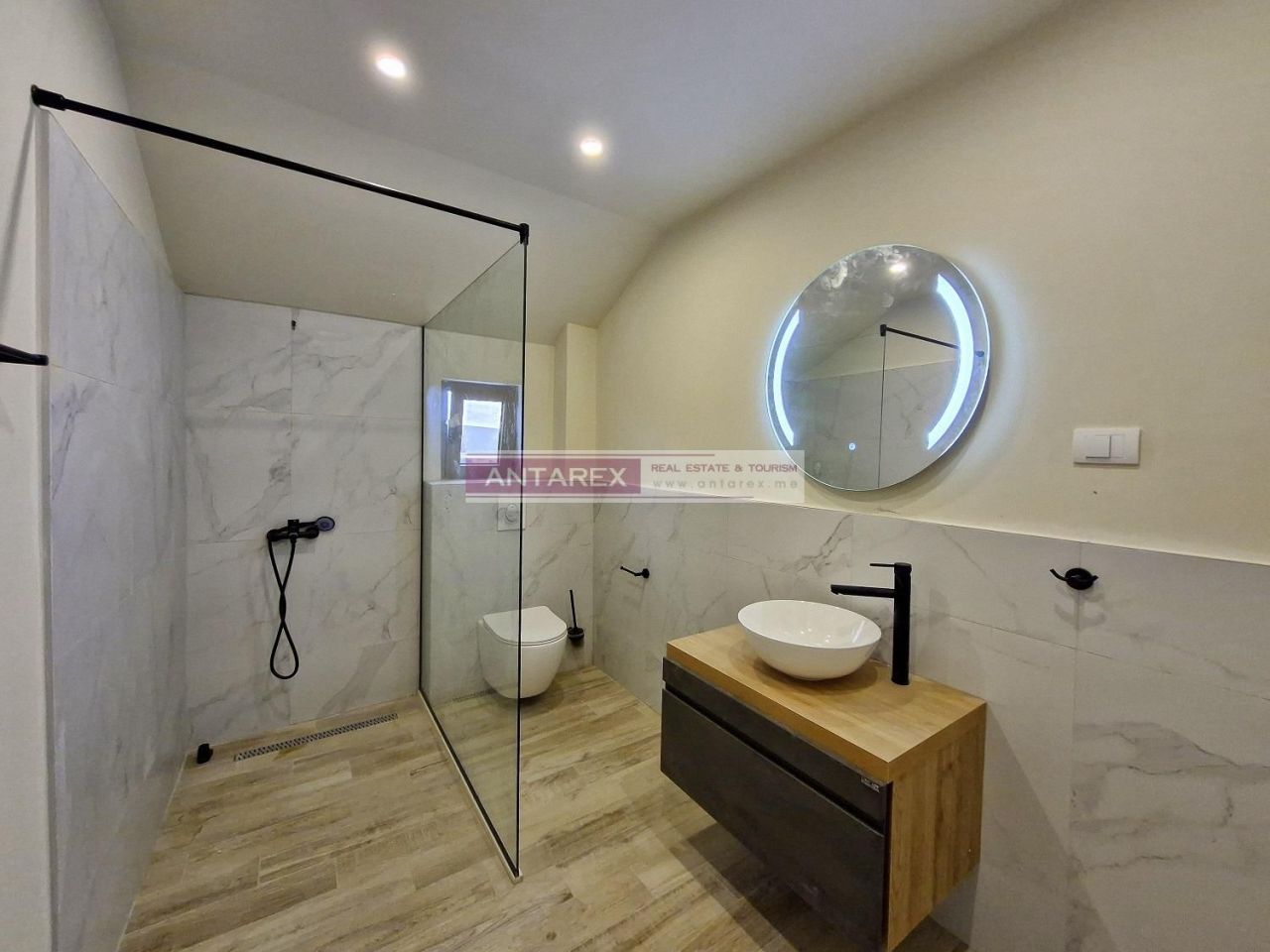 Апартаменты в Тивате, Черногория, 90 м² - фото 14