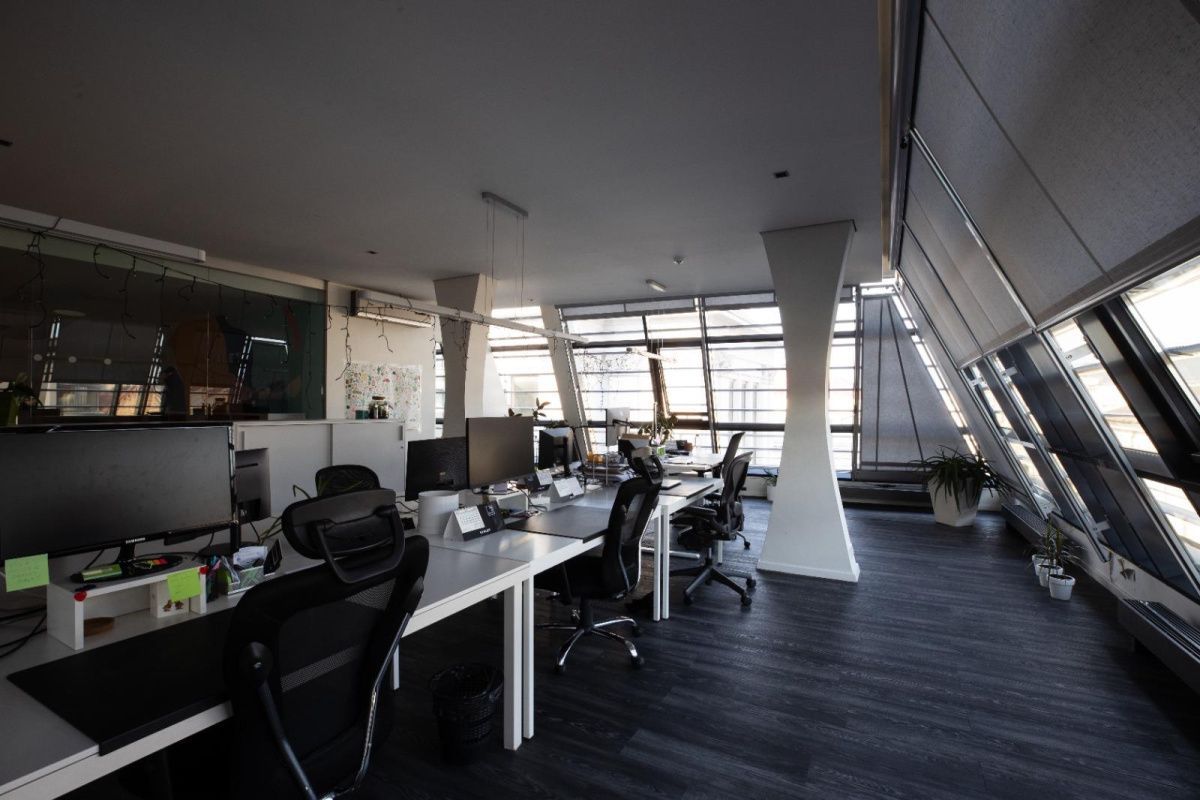 Коммерческая недвижимость в Риге, Латвия, 260 м² - фото 12