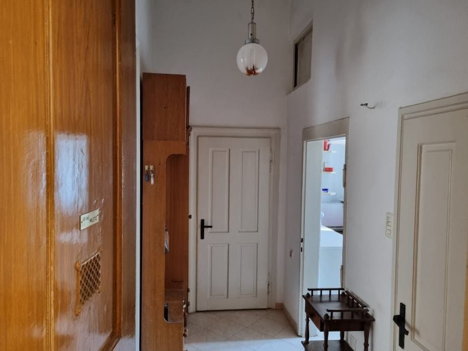 Квартира в Пуле, Хорватия, 80.6 м² - фото 2