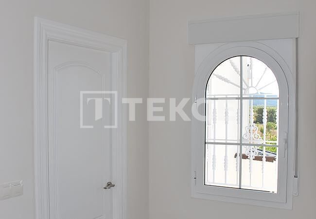 Вилла в Монфорте-дель-Сид, Испания, 235 м² - фото 10