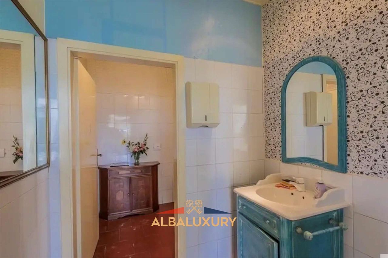 Вилла в Ареццо, Италия, 650 м² - фото 14