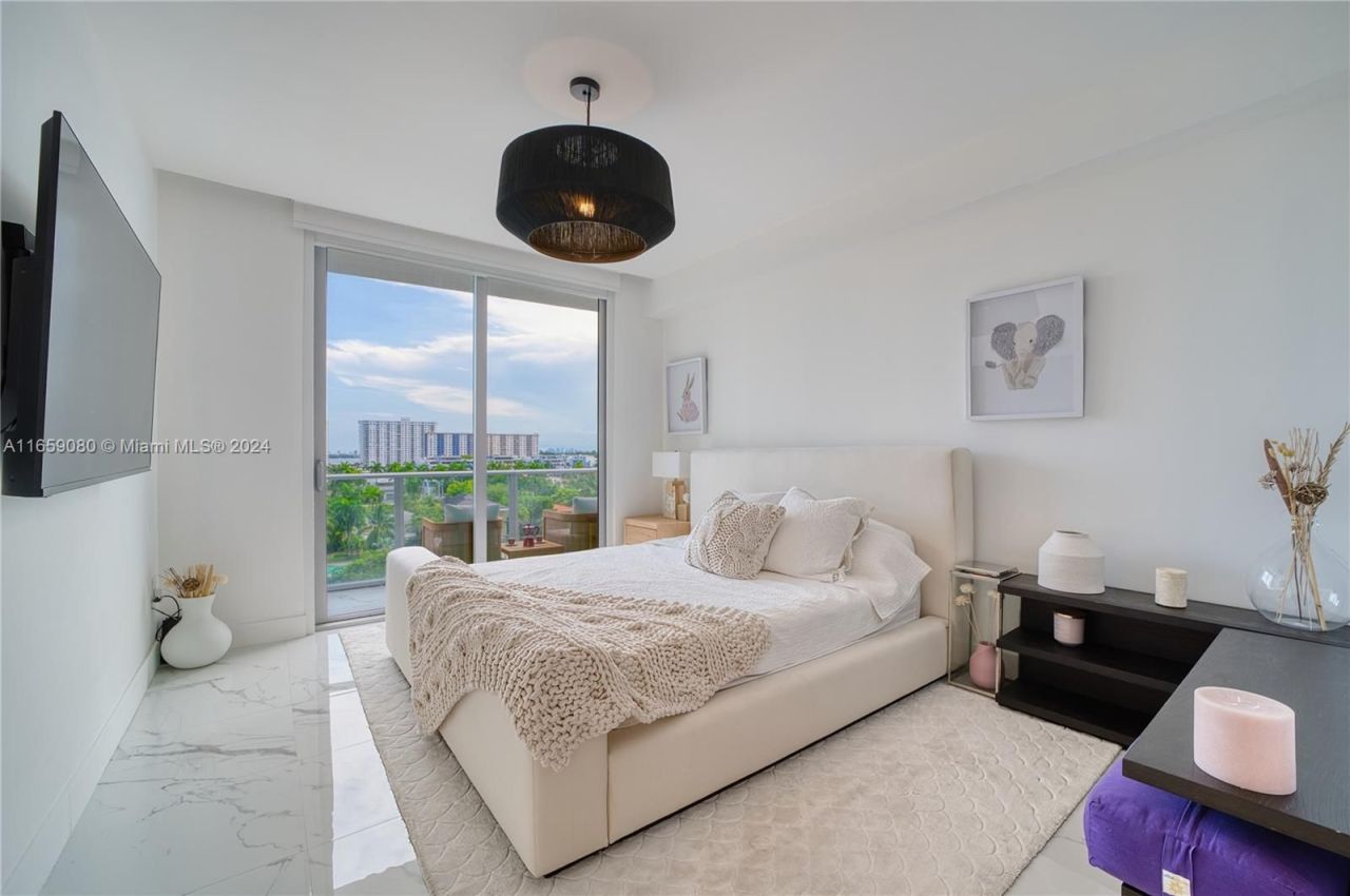 Квартира в Майами, США, 260 м² - фото 10