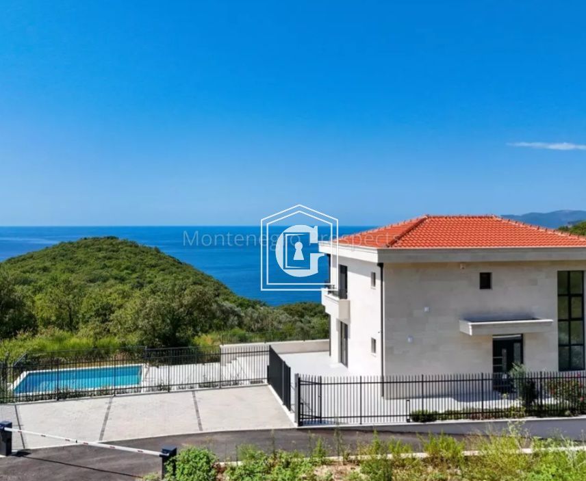 Вилла в Режевичах, Черногория, 318 м² - фото 4