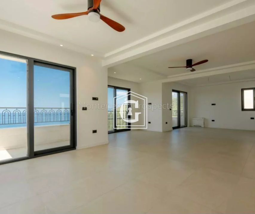 Вилла в Режевичах, Черногория, 318 м² - фото 10