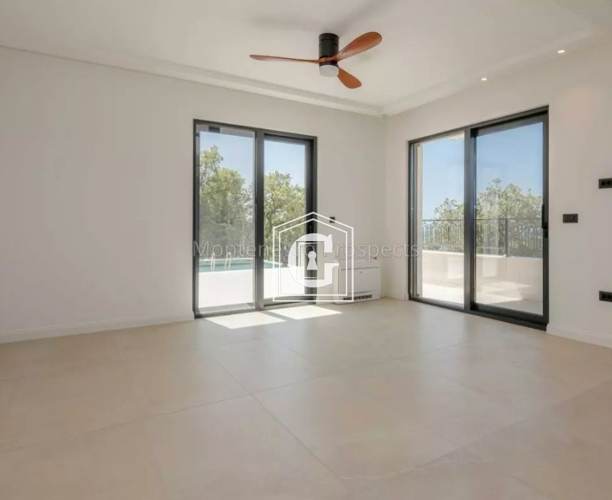 Вилла в Режевичах, Черногория, 318 м² - фото 17