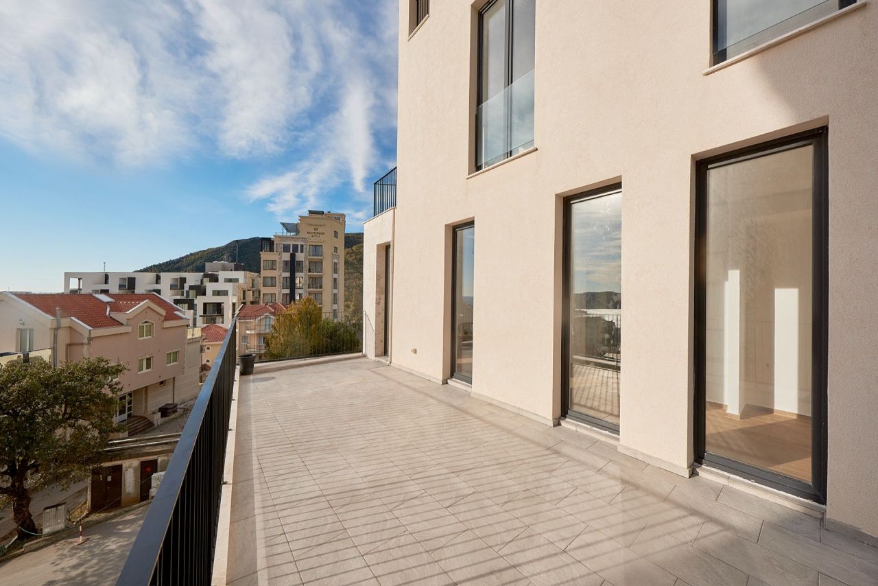 Квартира в Будве, Черногория, 69 м² - фото 7