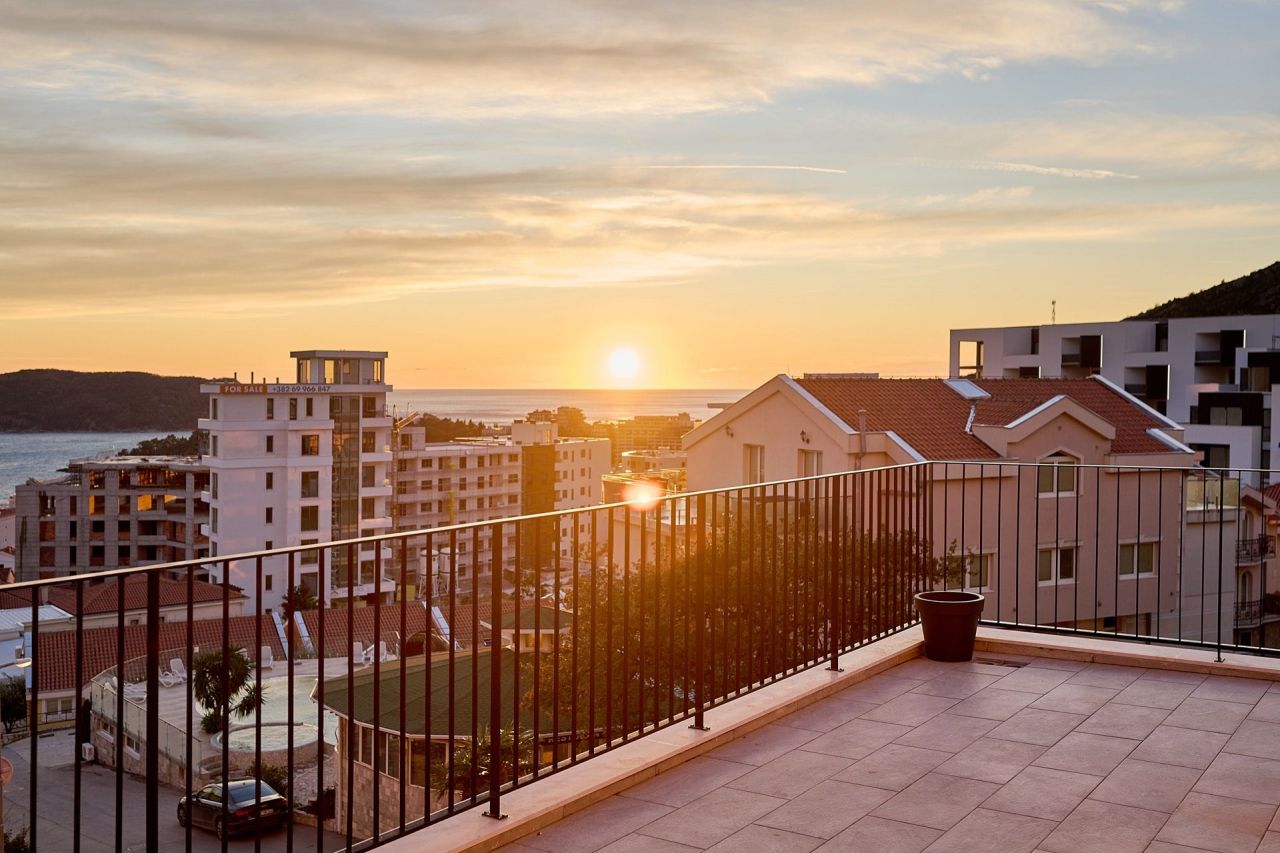 Квартира в Будве, Черногория, 69 м² - фото 2