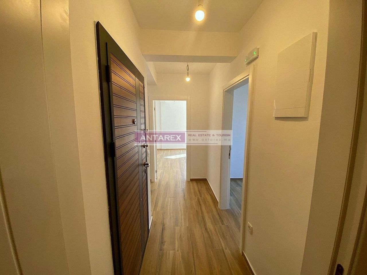 Апартаменты в Игало, Черногория, 60 м² - фото 8