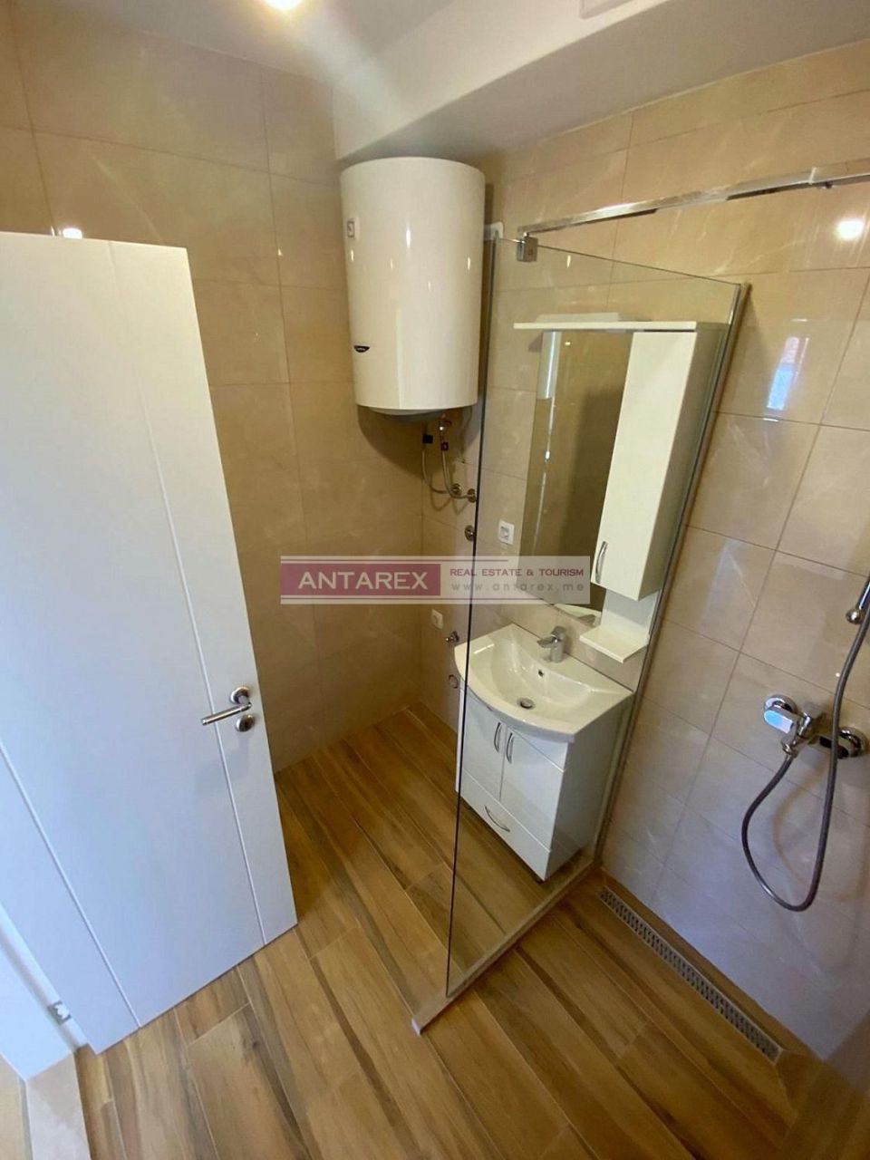 Апартаменты в Игало, Черногория, 60 м² - фото 10