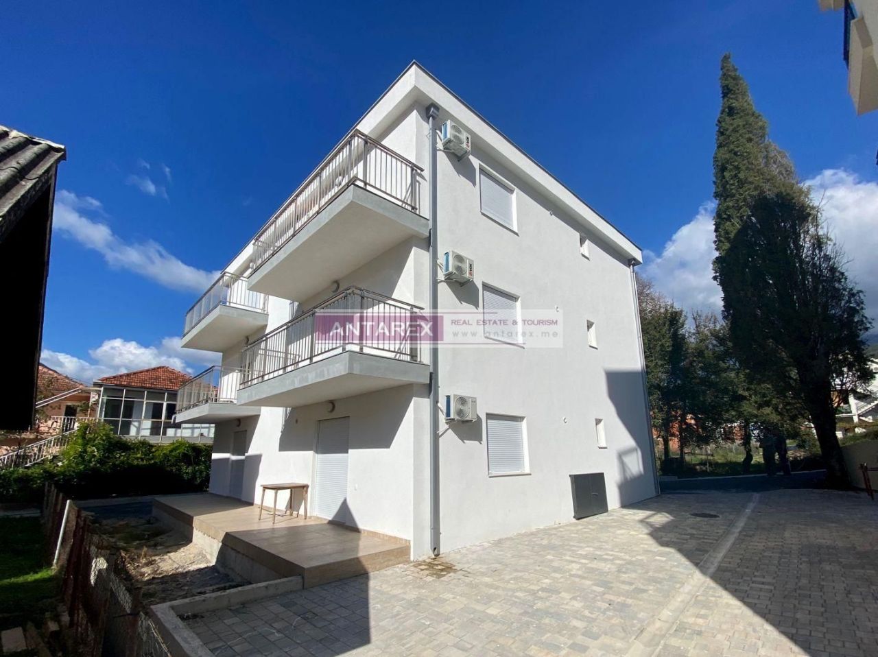 Апартаменты в Игало, Черногория, 60 м² - фото 14