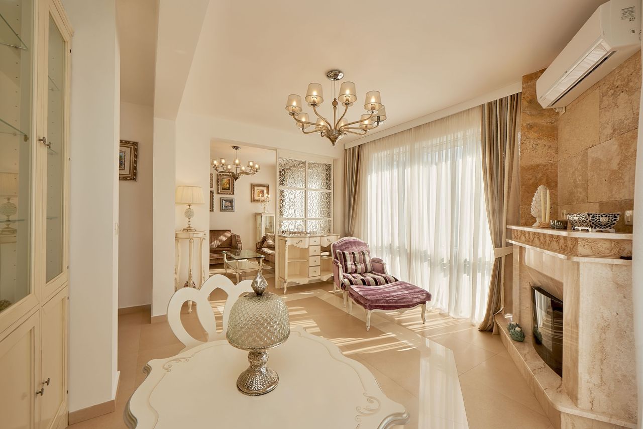 Квартира в Будве, Черногория, 150 м² - фото 12