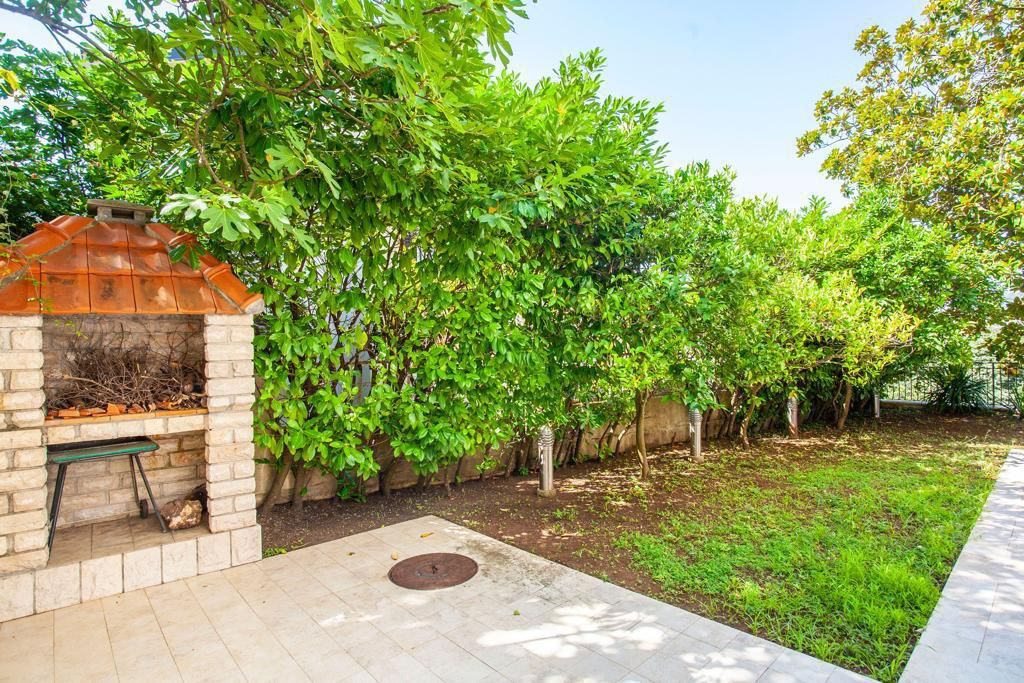 Вилла в Будве, Черногория, 358 м² - фото 8