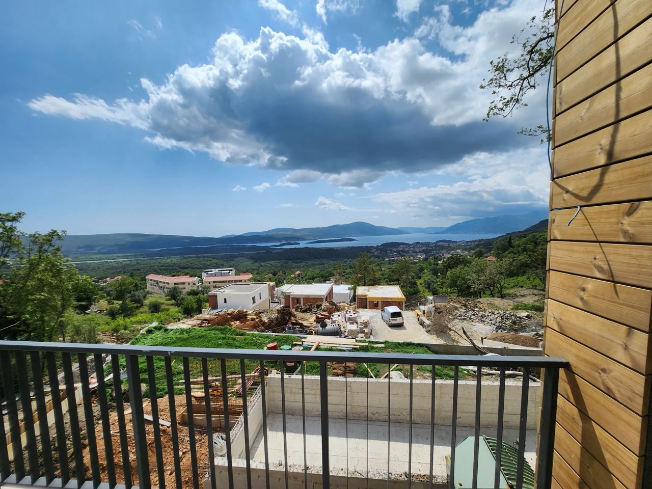 Таунхаус в Тивате, Черногория, 130 м² - фото 11