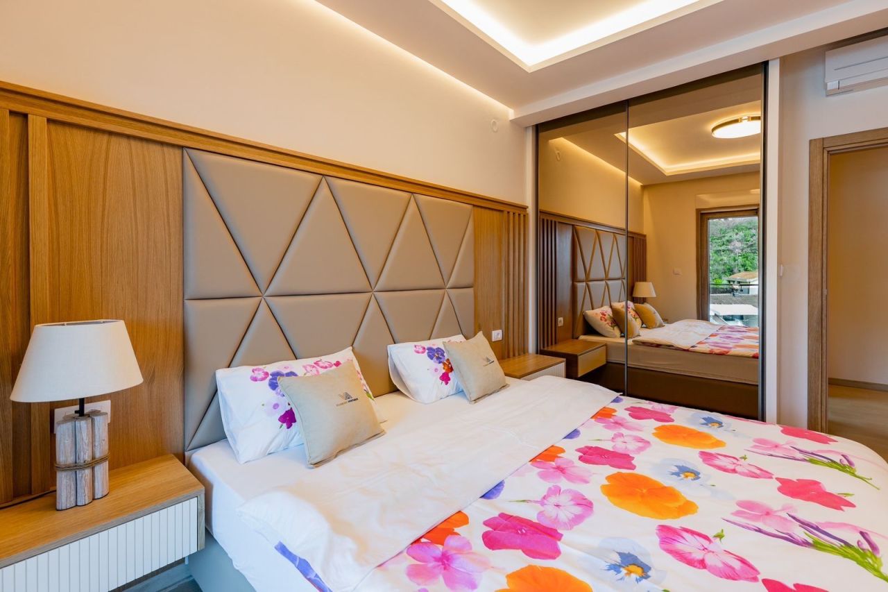 Квартира в Будве, Черногория, 96 м² - фото 8