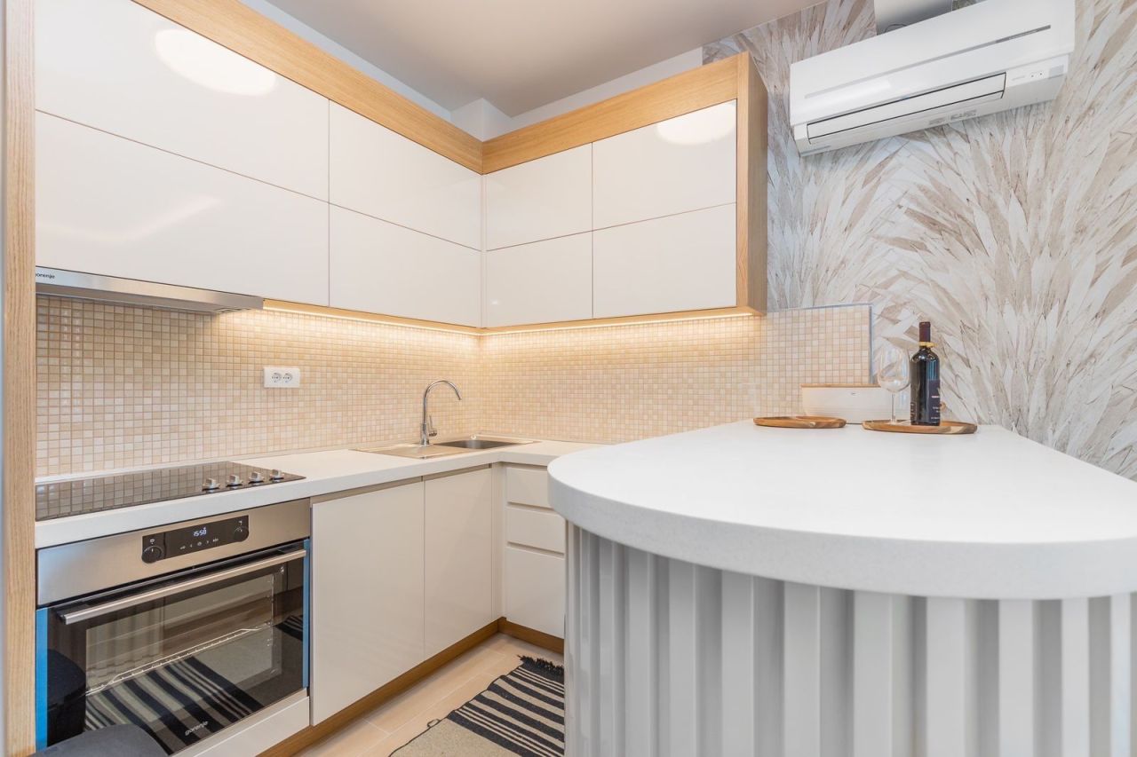 Квартира в Будве, Черногория, 96 м² - фото 7