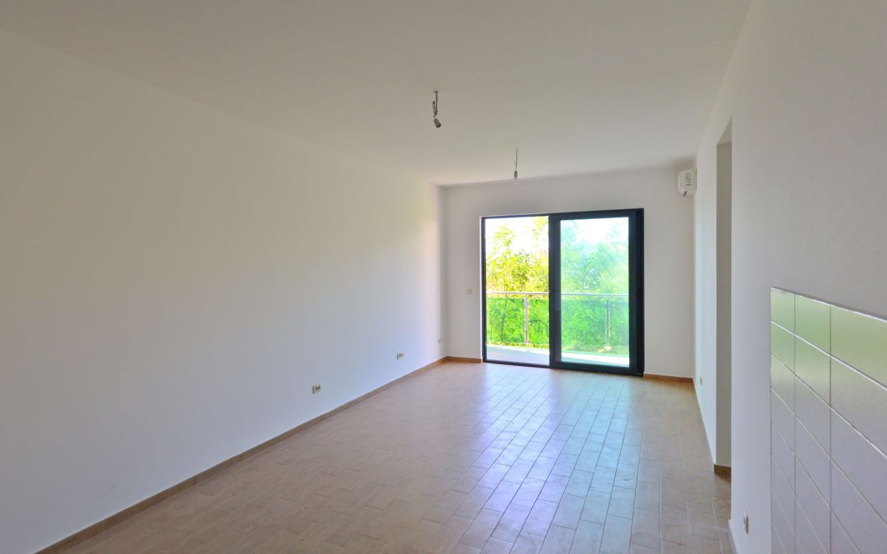 Квартира в Будве, Черногория, 81 м² - фото 2