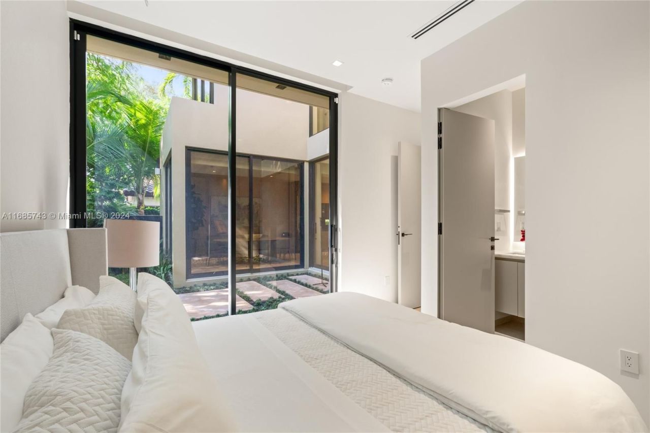 Дом в Майами, США, 300 м² - фото 9