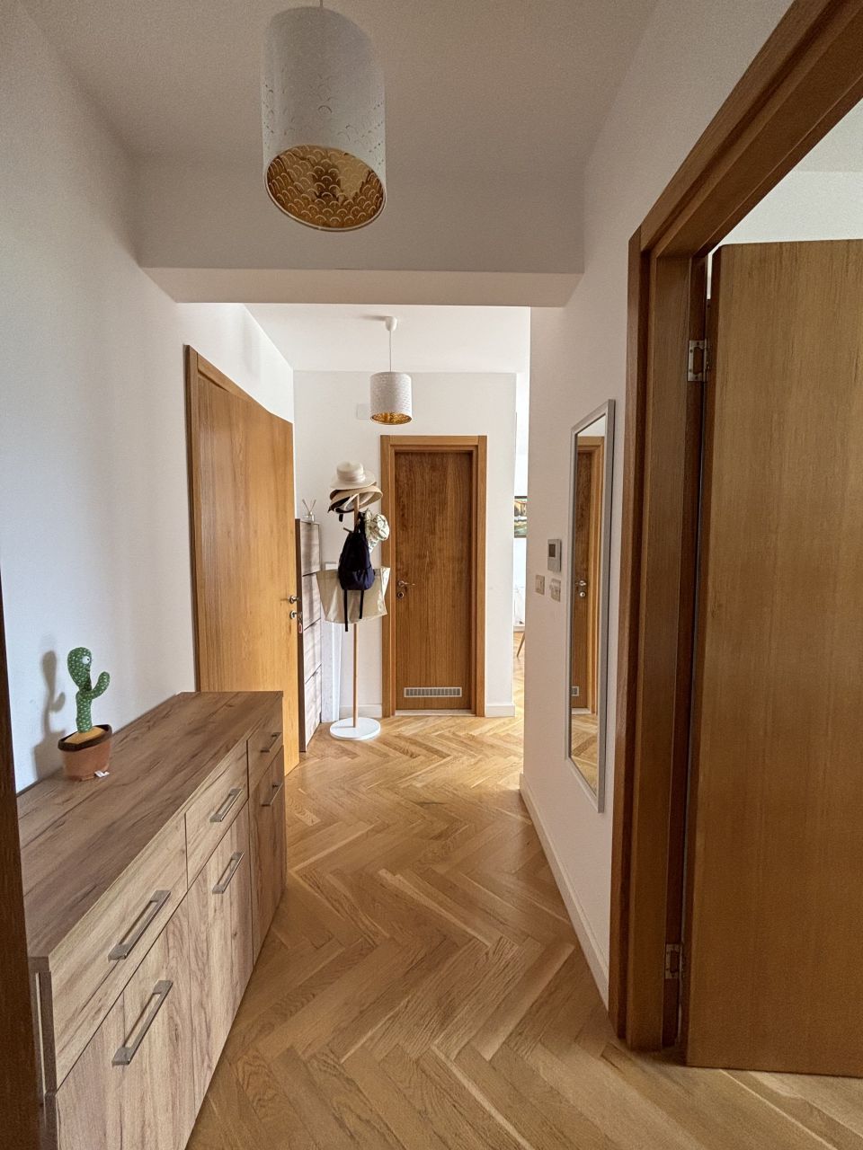 Квартира в Доброте, Черногория, 78 м² - фото 15